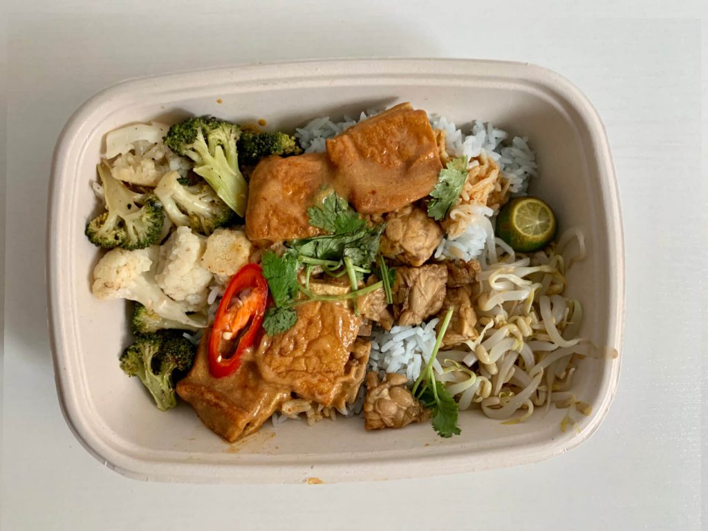 Coconut-Curry Baked Tempeh